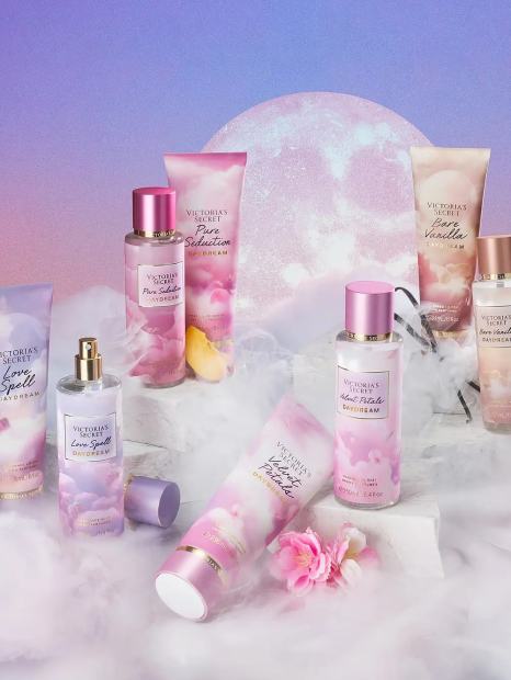 Парфюмированный лосьон для тела Bare Vanilla Daydream Victoria’s Secret 1159833637 (Коричневый 236 ml)