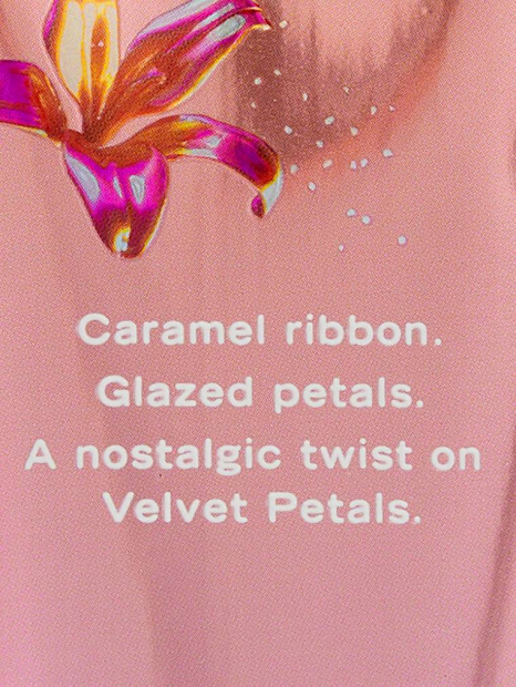 Парфюмированный лосьон для тела Velvet Petals Candied Victoria’s Secret 1159833639 (Розовый 236 ml)