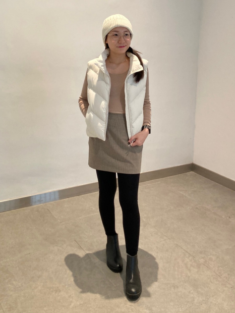 Теплий жилет Uniqlo 1159856695 (Молочний XXL)