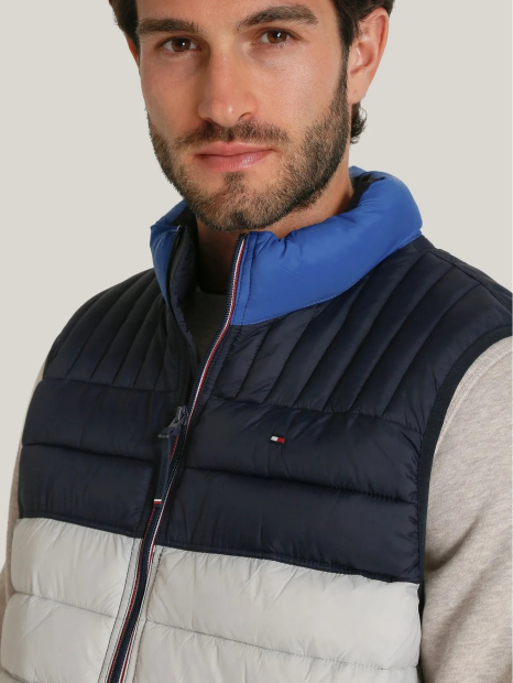 Чоловічий жилет Tommy Hilfiger безрукавка 1159861246 (Синій M)