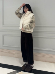 Теплий жилет Uniqlo 1159856695 (Молочний XXL)