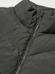 Теплый жилет Uniqlo PUFFTECH 1159859342 (Зеленый XXL)