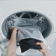 Детская теплая жилетка UNIQLO 1159859675 (Черный 5-6) на рост 115-125 см