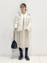 Жилет Uniqlo с технологией PUFFTECH 1159862210 (Молочный M)