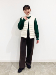 Жилет Uniqlo с технологией PUFFTECH 1159862210 (Молочный M)