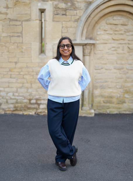 Вязаная жилетка UNIQLO 1159846835 (Молочный M)