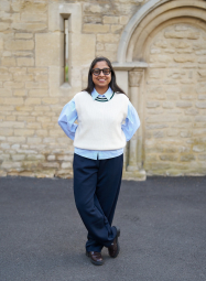 Вязаная жилетка UNIQLO 1159846835 (Молочный M)